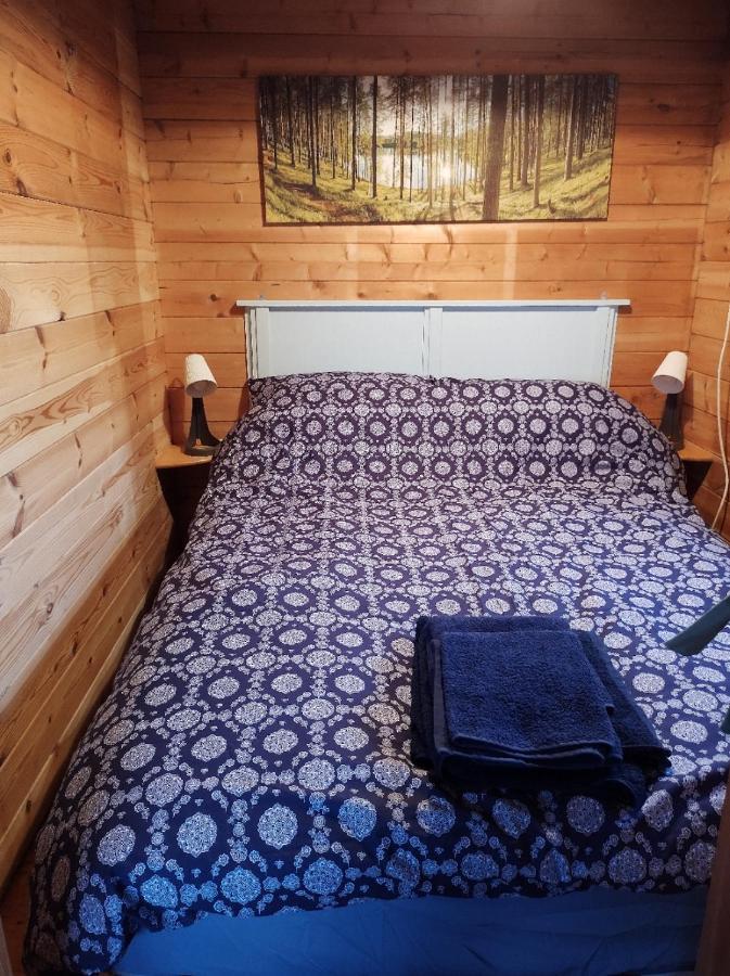 Self Catering Garden Lodge Ludlow Bagian luar foto